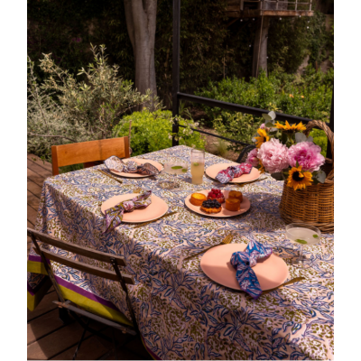 nappe-imprimée-colorée-technique-blockprint-bindi-atelier-repas-maison